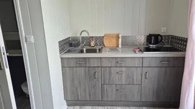 Cuisine ou kitchenette dans l'établissement Annexe