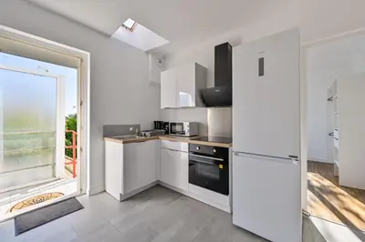 Cuisine ou kitchenette dans l'établissement L'Escale Brièronne - Confortable au cœur de la Brière