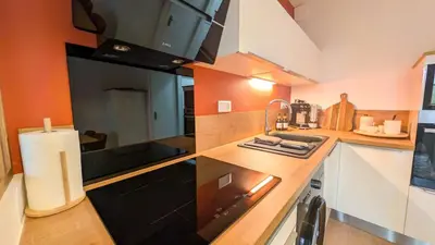 Cuisine ou kitchenette dans l'établissement Le Terra Redon - T2 centre ville - 6 min gare - local vélo