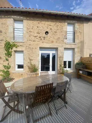 Balcon ou terrasse dans l'établissement L'Atelier Jolie maison de charme proche Puy duFou