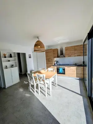 Cuisine ou kitchenette dans l'établissement La maison du petit large