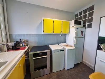 Cuisine ou kitchenette dans l'établissement T3 face mer rénové avec balcon et WiFi à Saint-Jean-de-Monts - FR-1-777-42