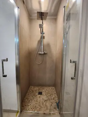 Salle de bains dans l'établissement T3 Cosy Zola parking