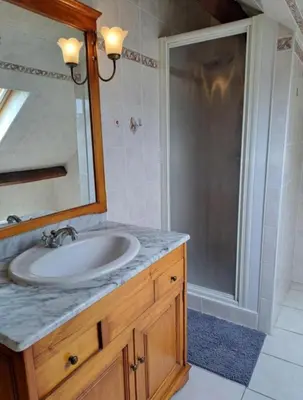 Salle de bains dans l'établissement Colocation