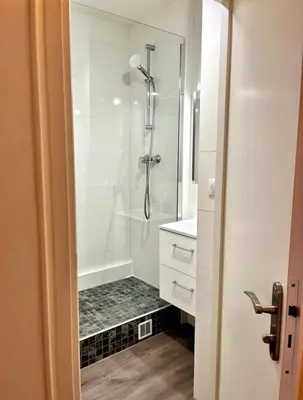 Salle de bains dans l'établissement Pilori 2 pers, separate bedroom, Tv wifi