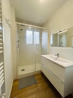 Salle de bains dans l'établissement Casa Grand Groupe
