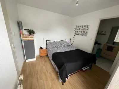 Un ou plusieurs lits dans un hébergement de l'établissement 2room apartment very central