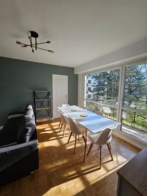 Coin salon dans l'établissement Appartement 3 chb 6 à 8 pers au pied des transports