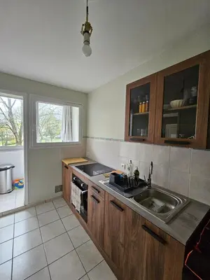 Cuisine ou kitchenette dans l'établissement Appartement 3 chb 6 à 8 pers au pied des transports