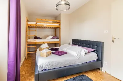 Un ou plusieurs lits dans un hébergement de l'établissement Welcome to JIM House