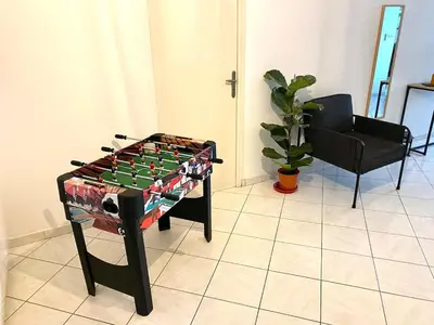 Salle de jeux dans l'établissement Appartement au calme - T3, Ancenis, A11