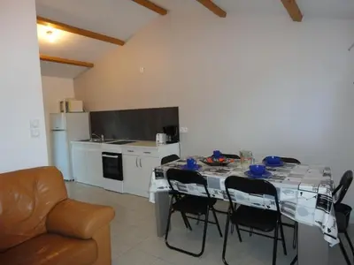 Cuisine ou kitchenette dans l'établissement Maison calme à St Jean de Monts, 4 pers., proche mer et commerces, avec véranda et parking - FR-1-777-29
