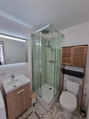Salle de bains dans l'établissement Studio en centre-ville