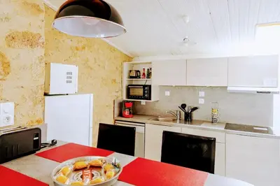 Cuisine ou kitchenette dans l'établissement Proche Puy du Fou - Petite maison tendance loft