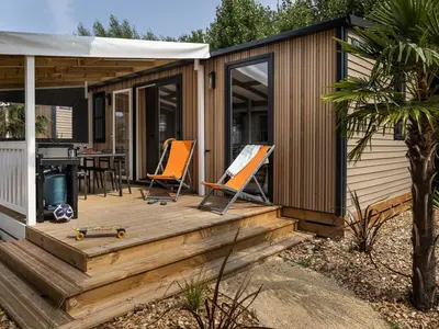 Terrasse ou espace extérieur de l'établissement Mobil-home cosy avec terrasse - 5 personnes - API-1-52-1041