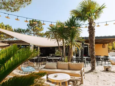 Jardin de l'établissement Mobil-home avec Terrasse, 25m², 4 personnes - API-1-52-1127