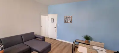 Coin salon dans l'établissement Appartement proche Grand Parc 1 Chambre