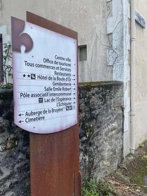 Plan de l'établissement Petite maison au cœur de la ville