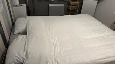 Un ou plusieurs lits dans un hébergement de l'établissement Chambre équipée centre Le Fenouiller proche mer