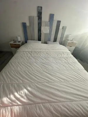 Un ou plusieurs lits dans un hébergement de l'établissement Chambre équipée centre Le Fenouiller proche mer