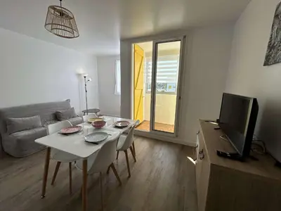 Télévision ou salle de divertissement dans l'établissement SH110-066 - Appart 2 pièces 4 couchages SAINT HILAIRE DE RIEZ