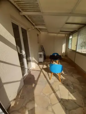 Coin salon dans l'établissement Maison 2 pièces avec jardin Nantes Beaujoire