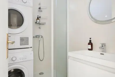 Salle de bains dans l'établissement Le Painlevé