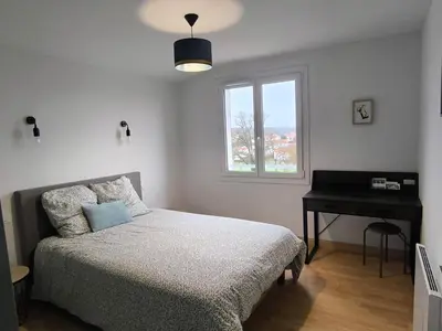 Un ou plusieurs lits dans un hébergement de l'établissement La Mésange - Cosy - 10mn du Parc