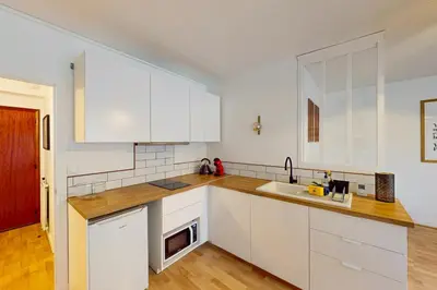 Cuisine ou kitchenette dans l'établissement Superbe T2 avec parking privé au cœur de Nantes