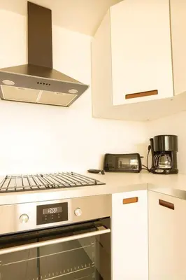 Cuisine ou kitchenette dans l'établissement Douce escale - T3 d exception face mer
