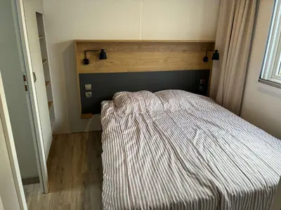 Un ou plusieurs lits dans un hébergement de l'établissement Le parc des roselieres 54 Saint Hilaire de Riez
