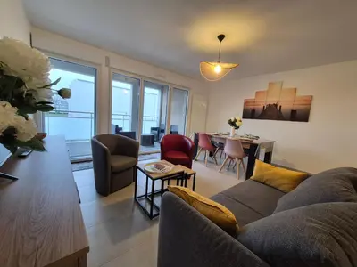 Coin salon dans l'établissement Charmant T3 avec terrasse à Pornic, près de la plage - FR-1-364-187