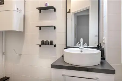 Salle de bains dans l'établissement Bel appartement proche de la Place Graslin