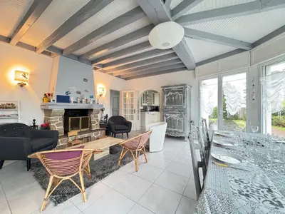 Cuisine ou kitchenette dans l'établissement Les Sylphes - Parking, WiFi, TV, 350 m de la mer