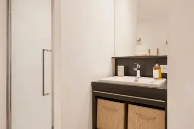 Cuisine ou kitchenette dans l'établissement L'Interlude Nantais Appartement proche centre ville