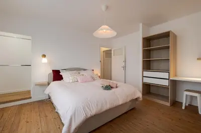 Un ou plusieurs lits dans un hébergement de l'établissement Havre de paix rénové Repos, Partage, Sérénité