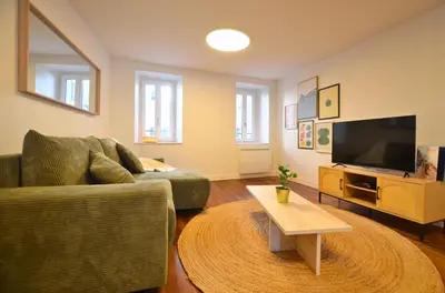 Télévision ou salle de divertissement dans l'établissement Centre Historique de Nantes - Grand T2 de 52 m - 4 personnes