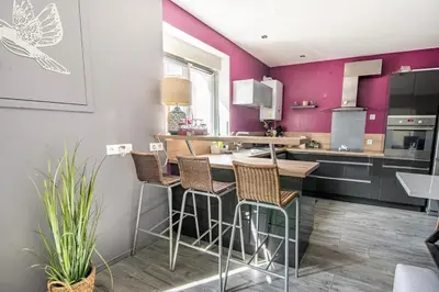 Cuisine ou kitchenette dans l'établissement Le Vincennes, simple et atypique !