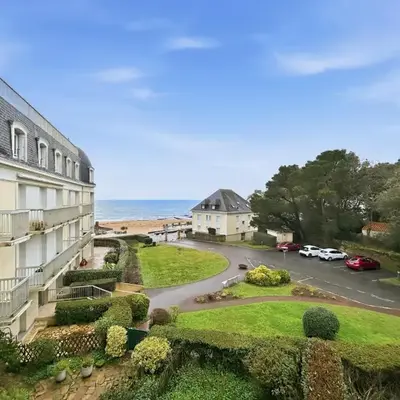 Cocon familial parking