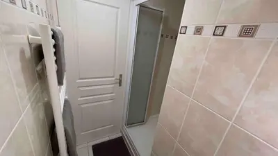 Salle de bains dans l'établissement Comme chez vous, ailleurs et proche de l'océan