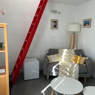 Studio indépendant chez l'habitant