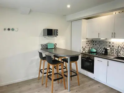 Cuisine ou kitchenette dans l'établissement T3 Escapade bord de mer