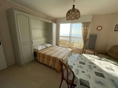 Un ou plusieurs lits dans un hébergement de l'établissement SJ210-021 - Appart Studio 2 couchages SAINT JEAN DE MONTS