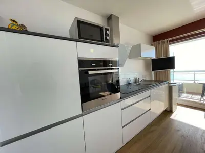 Cuisine ou kitchenette dans l'établissement SH290-046 - Appart studio cabine 4 couchages SAINT HILAIRE DE RIEZ