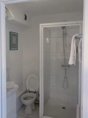 Salle de bains dans l'établissement Cocon