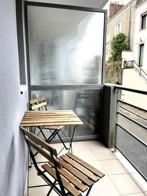 Balcon ou terrasse dans l'établissement T2 au calme proche Mellinet avec Parking et Balcon