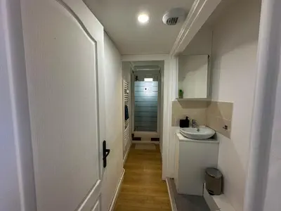 Salle de bains dans l'établissement Studio proche Zenith & Atlantis