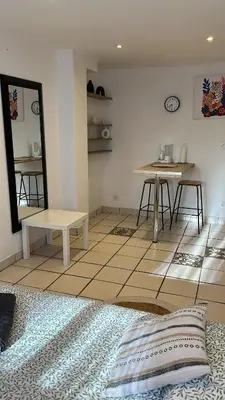 Coin salon dans l'établissement Le Côté Plage - Saint-Nazaire