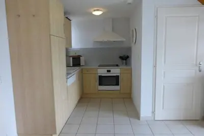 Cuisine ou kitchenette dans l'établissement SG300-086 Mais 4 pièces 6 couchages L'AIGUILLON SUR VIE
