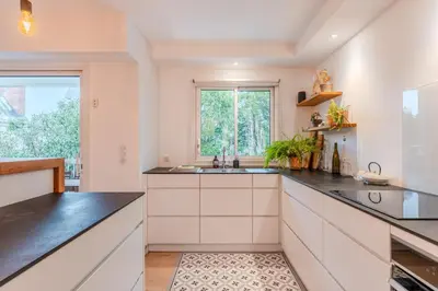 Cuisine ou kitchenette dans l'établissement Fleur de Sel - Centre de Nantes avec parking